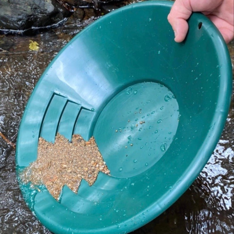 Unearth flakes and fine gold with ease using our durable yet lightweight gold pan. Designed for efficiency, it promises years of fruitful panning expeditions. Ready to uncover hidden treasures on your next gold panning excursion? Start your adventure today!
